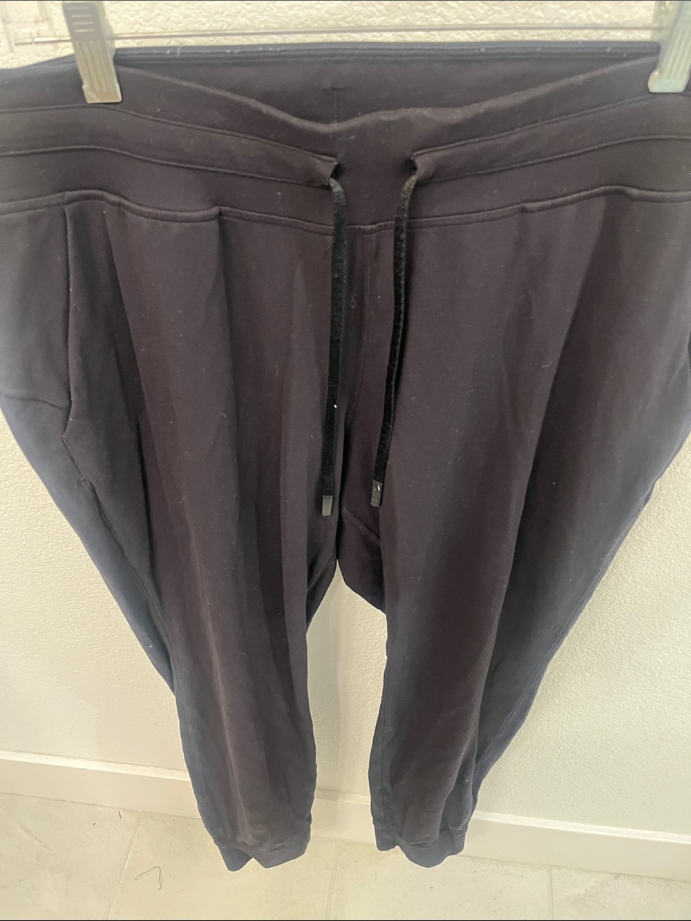 Lululemon Ready to Rulu sz 14 women's Black Drawstring Joggers